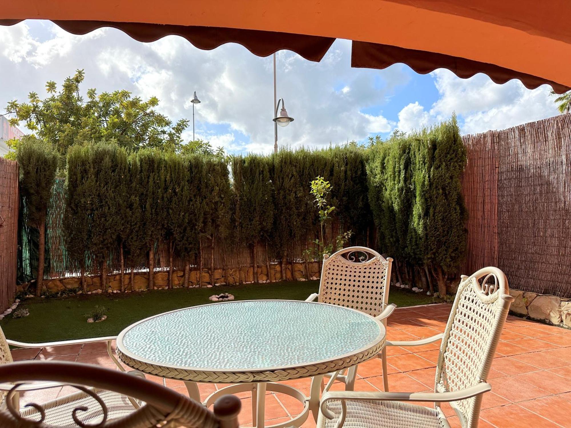 Beautiful 2-bedroom Frontline *